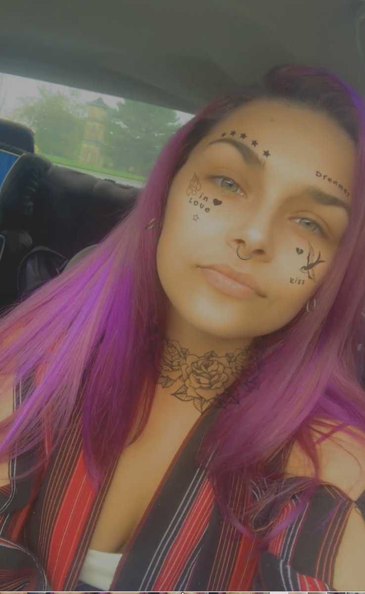 EmpressJedediah's tweet photo. Cum to momma ๐๐ฃ๐ #facetatts #snapchat #purplehair #goddess https://t.co/wgYfrx4BAP