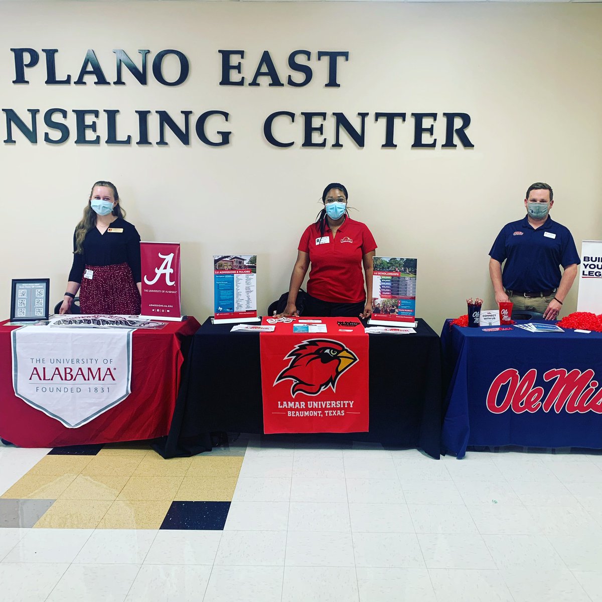 PESHCounseling's tweet image. Stop by during lunch to hear about these awesome colleges!