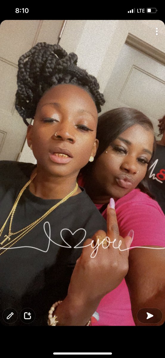 Talk2laybae's tweet image. We was drunk af 😪😢 the bond can never be broken 😞 RIH #BestFriends