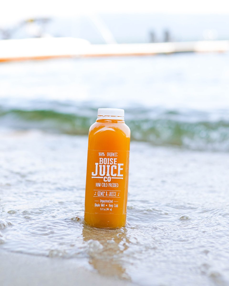 BoiseJuiceCo's tweet photo. This time of year the lake doubles as a juice cooler! ❄️
⠀⠀⠀⠀⠀⠀⠀⠀⠀
But who else is loving this fall weather?! 🍂
⠀⠀⠀⠀⠀⠀⠀⠀⠀
#BoiseJuice #BoiseJuiceCo #Cooler #ColdPressed #ColdPressedJuice #ColdOffThePress #DrinkResponsibly #Ginger #Ging&Juice #Boise https://t.co/u5v930vX28