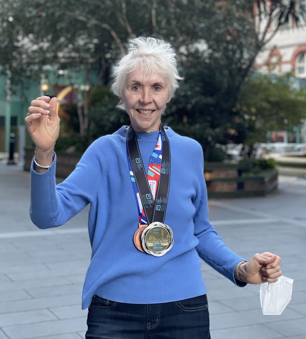 Dr. Vaughn celebrated another victory in her work to raise awareness and support for children with #dyslexia when she crossed the finish line of the 2021 @LondonMarathon on Sunday. She also exceeded expectations once again, helping @yesread surpass its $25,000 fundraising goal!