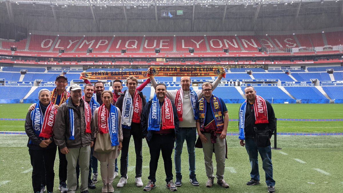 PenyaLyon's tweet photo. @FCBPenyes Les 15 ans de la penya et du 9e Congrès des Penyes Francophones en photos 2/2

#ForcaBarça #FCBpenyes #FCBarcelona #BarçaPenyes #FemBarçaFemPenya @FCBPenyes https://t.co/pGShqWJCB1