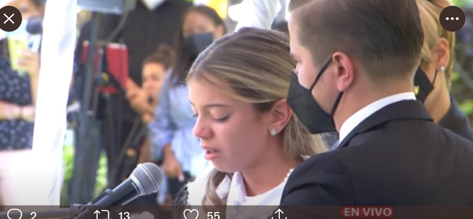 Riveraalb22's tweet photo. Regularmente los Muertos ajenos no duelen,pero COÑO, está LeslieRosado como muchas otras que nos han llegado a lo más profundo del corazón sirvan para recomponernos como sociedad, lamentablemente NO HAY LUZ AL FINAL DEL TÚNEL.
@luisabinader @raquelarbaje #LeslieRosado https://t.co/CPjfE5EkDZ