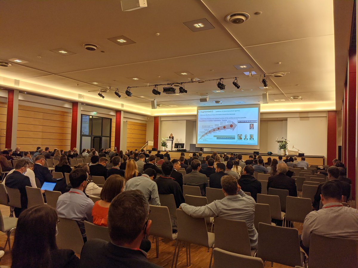 professa_pott's tweet photo. Endlich wieder auf einer echten Konferenz! Viel Spaß auf der Jahrestagung der #dgbmt im #vde https://t.co/0MDOJrKRmo