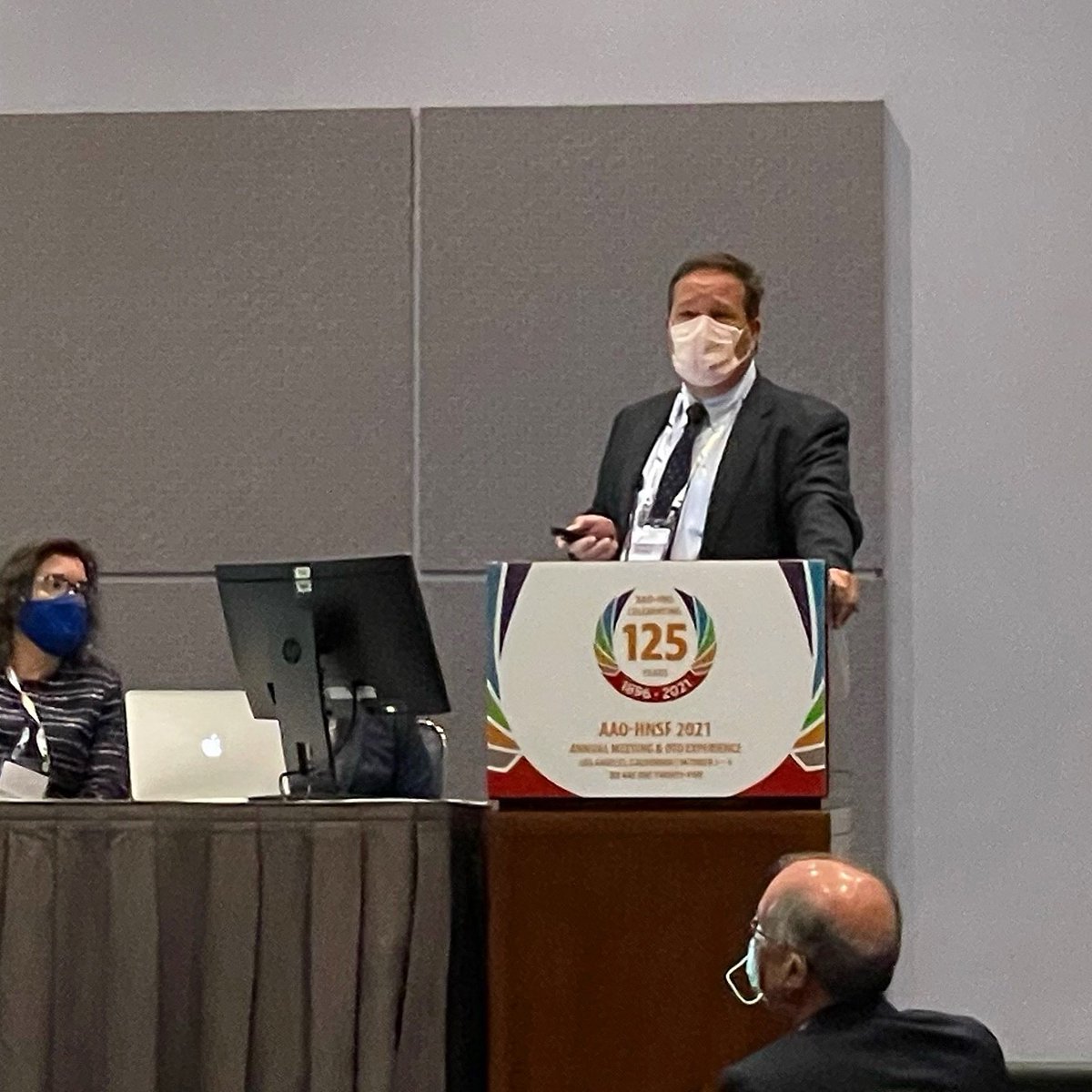 Hinrich Staecker MD PhD <a href="/KU_ENT/">KU Otolaryngology - Head & Neck Surgery</a> presents Gene Therapy for Hair Cell Regeneration: Review of the First In Man Inner Ear Gene Therapy Trial during #otomtg21 

#ENTsurgery #WeAreOto #HearingLoss #FirstinMan #InnerEar #GeneTherapy #OHNS #OtoHNS #MedEd #MedTwitter