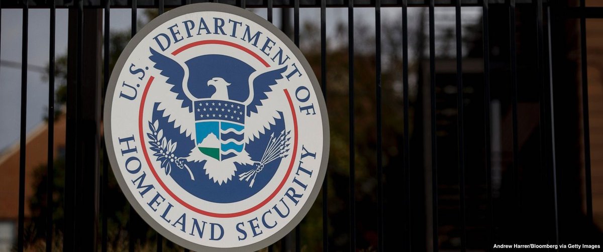 NEW: DHS warns extremists, including white supremacists and others, are likely to “threaten violence or plot against healthcare personnel, facilities, and public officials in response to renewed and expanding COVID-19 mitigation measures.” abcn.ws/3B9nE3v