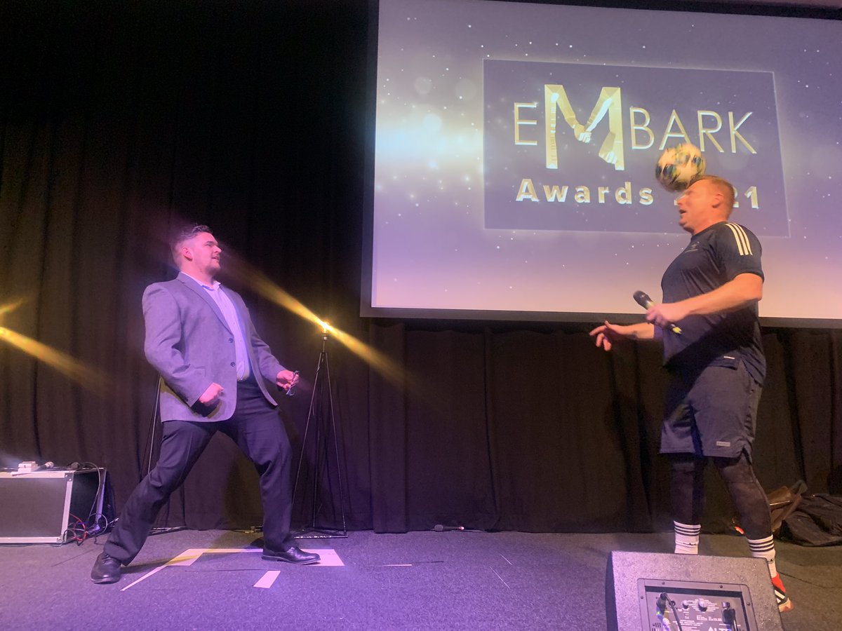 When your teacher is brave enough to have a go 👏Well done <a href="/lordmrknowles/">Robert Knowles MCCT</a> <a href="/Dan_Magness/">Dan Magness</a> <a href="/embarkfed/">Embark Federation</a> #embarkawards2021 <a href="/Penguin_PR/">Penguin PR</a> <a href="/WaingrovesSch/">Waingroves Primary School</a>