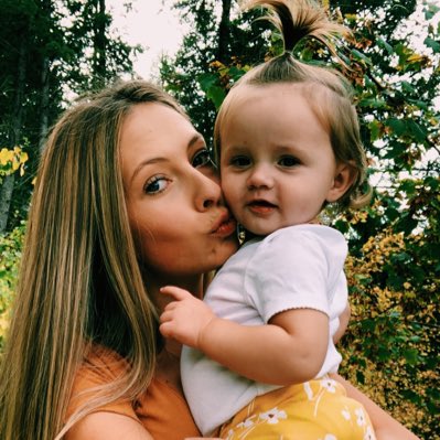 hayleeee28's tweet photo. #NewProfilePic https://t.co/OhbvzLjiyi