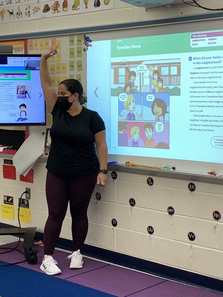 MrsGutierrezBF's tweet image. Loving the new addition to our Social Studies curriculum #howdofamilieschange #literacyconnection #meonthemap @BrittneyIdland @JayBilly2 @mhayes611 #2GIDreamTeam #BFRocks