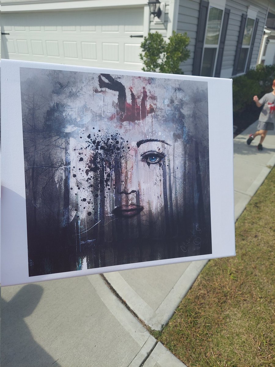 TheJennaRoseM's tweet photo. I am so excited to hang this in my office! @ChimberArt https://t.co/erE4A8sMw3