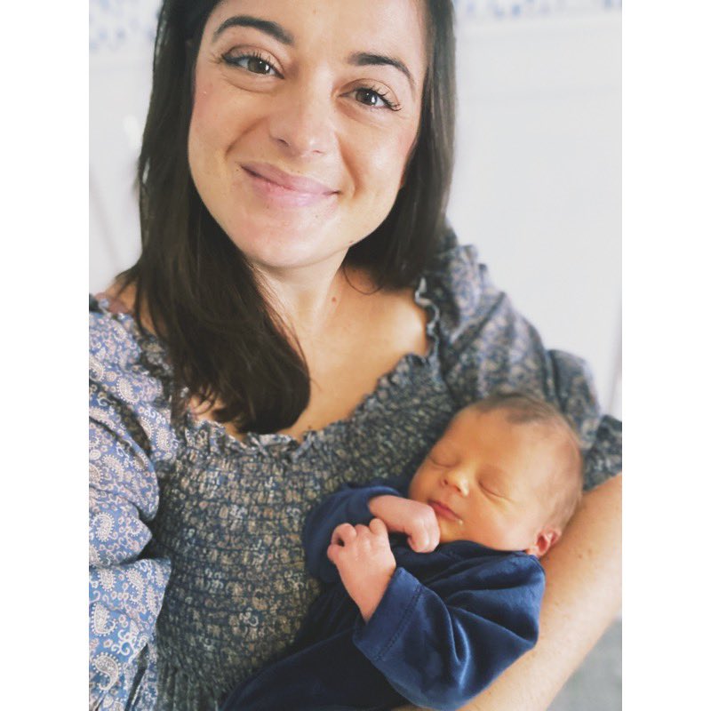 AmberteachesK's tweet image. Best gift I’ve ever received by far is Whittaker who is 12 days old today! 🥳🤍 #13daysofAlane amazon.com/hz/wishlist/ls…