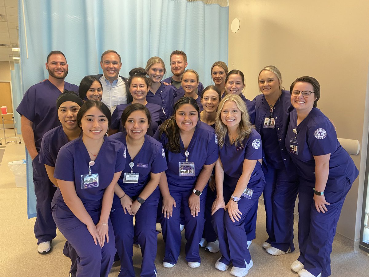 TarletonPrez's tweet photo. Thankful for our incredible @TarletonState “J1 &amp; SNA Nursing Students” for administering flu vaccines for our campus community. Please stop by and show your appreciation! 💉💜 https://t.co/PlXJtfNN5H