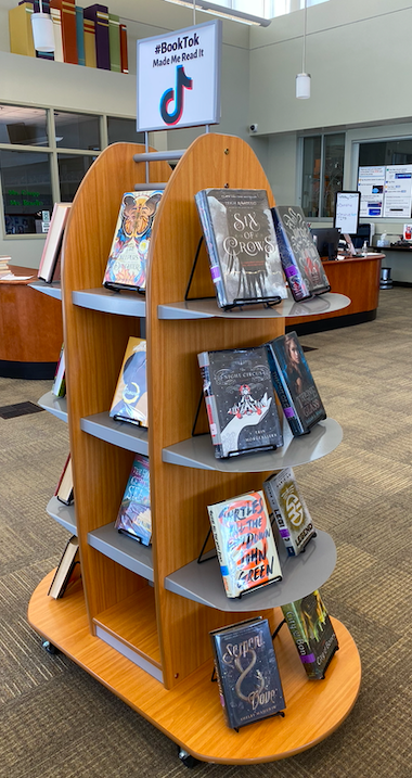 bvswlibrary's tweet photo. #BookTok Made Me Read It. Grab these popular #BookTok titles before they're gone. https://t.co/s5L6knWfuG
