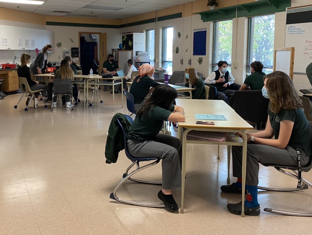 mrsmcdhc's tweet photo. Collaboration at its best❤️💚❤️
Student Council leadership students &amp; students in our Life Skills Developmental Centre teamed up today for conversations to help build social skills, rapport, &amp; friendships. Looking forward to keeping the conversations going each week #ALCDSBeloved https://t.co/kUvNN4pK4b
