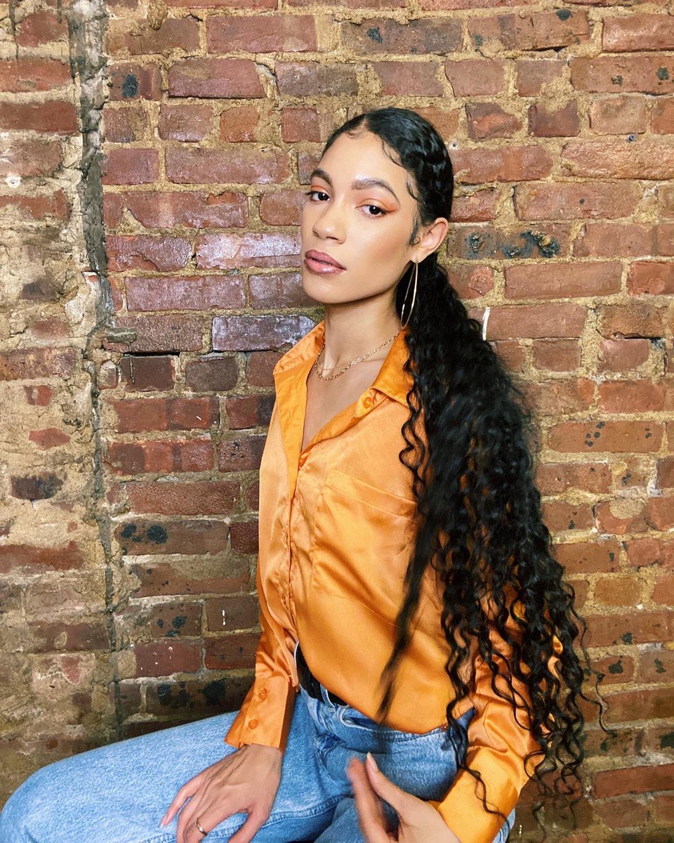 Bshante___'s tweet photo. Turned 28 yesterday 🖤 https://t.co/gSgesK9kHi