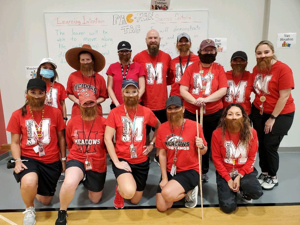 Will the real Coach B please stand up? Happy teacher twin day! <a href="/ME_Mustangs/">Meadows Elementary</a>