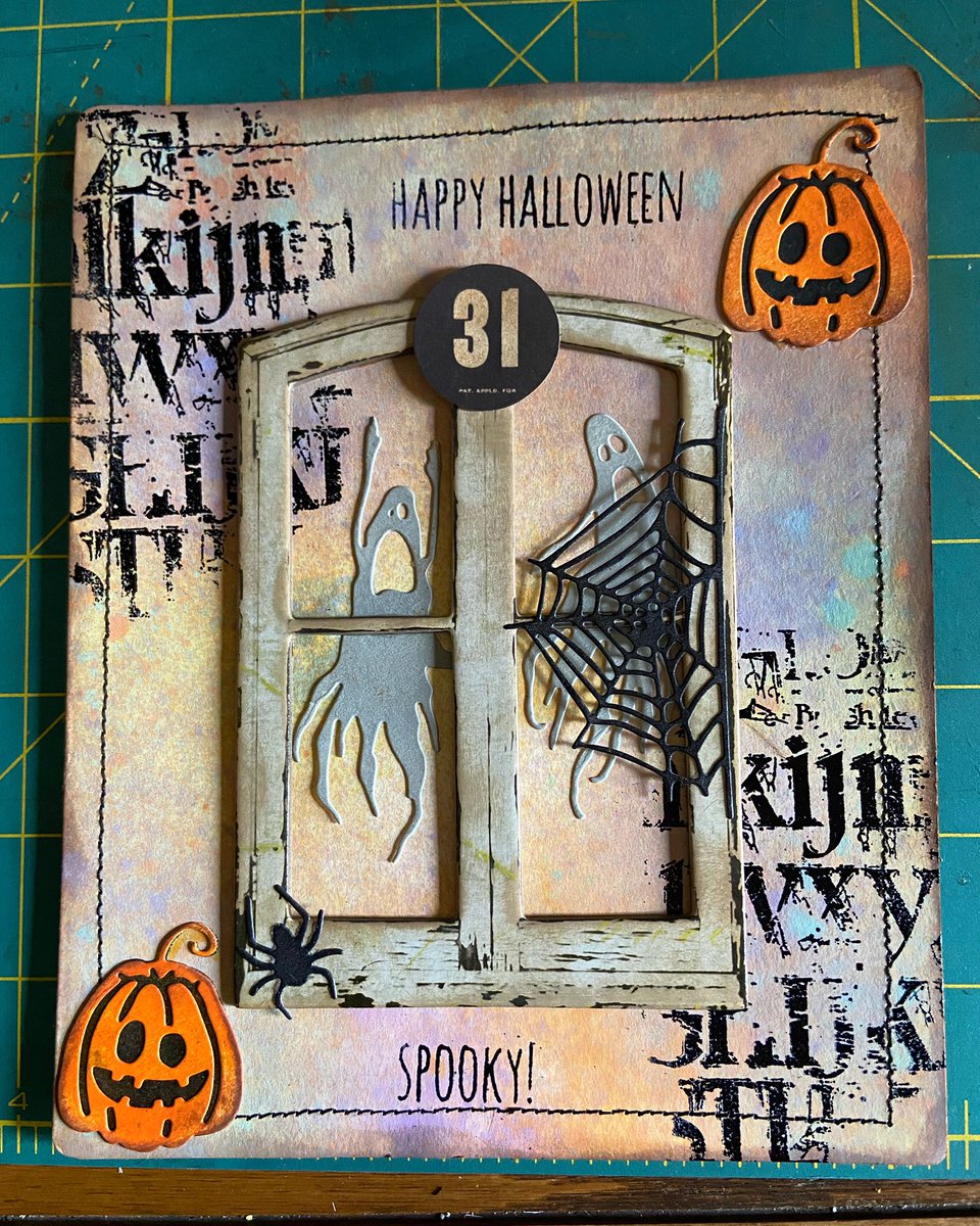 artsyalle.com for details! #timholtz #halloween2021 #handmade #handcrafted #cards #art #artistontwittter #sizzix #thinlits #HappyHalloween #distressink #distressoxide #ideaology #timholtzcollection #creativity