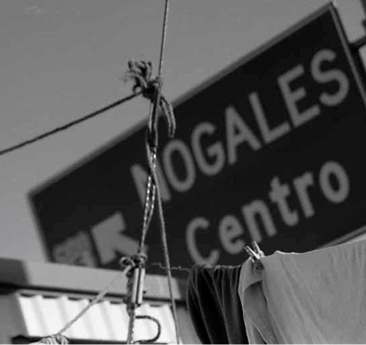 confluencenter's tweet photo. A reminder for all to check out our new opportunity for #UArizona grad students. Up to $10,000 awarded for individual applicants!
More info here: https://t.co/o1QQwpvPnr
#borderlab #fronteridades #Ambosnogales #fellowship https://t.co/r2TGiUCC92