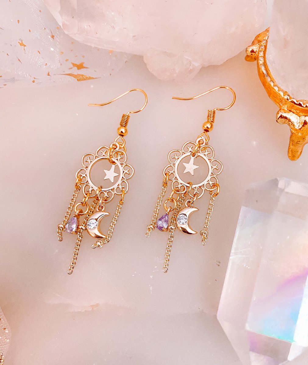 lunarlana_'s tweet image. ~ NEW STYLES~ 

• Dainty Dangles •