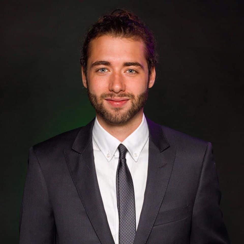 dalideahub's tweet photo. 🚨Attention all aspiring #entrepreneurs and #innovators 🚨 @doobtool is our next #innovatortakeover! Tune in to Instagram tomorrow as Brett takes you along on a day in the life of an entrepreneur!

#dalinnovates #dalbuilds

https://t.co/pfinPAScny https://t.co/z6V5ABULr4