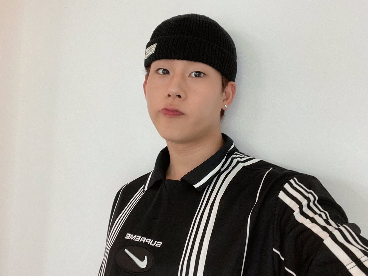 DannDan07's tweet photo. HBD to honey<3 

#JOOHEONDAY #MONSTAX https://t.co/BTFSEVgPxy