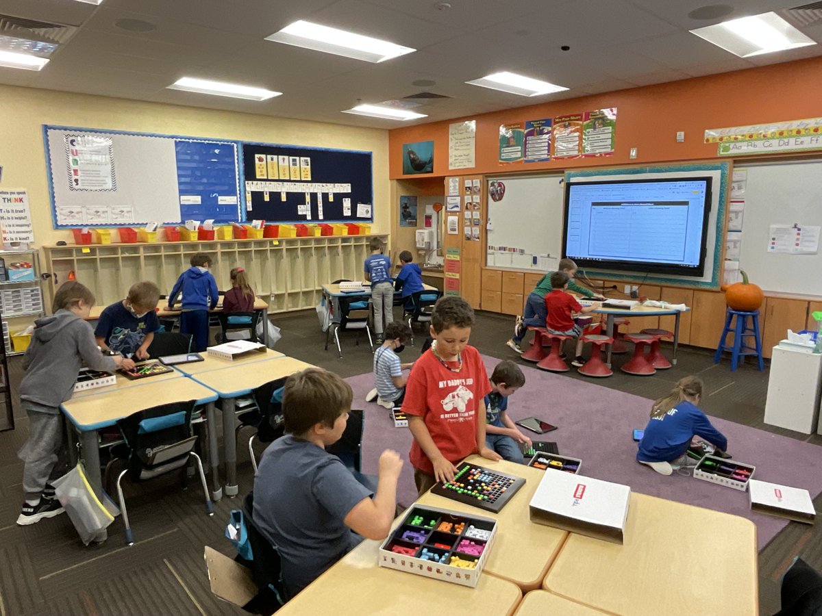 Fremont1Tech's tweet photo. Gannett Peak Tech Club: Bloxels with Ms Seifert! @Miss_Seifert @Fremont1_GPeak https://t.co/UtK9RfMLaU