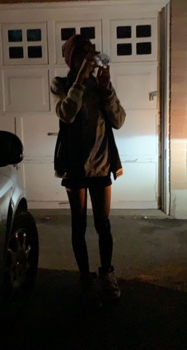 You come home and see this in your driveway wyd? https://t.co/wzlHrp6BQy