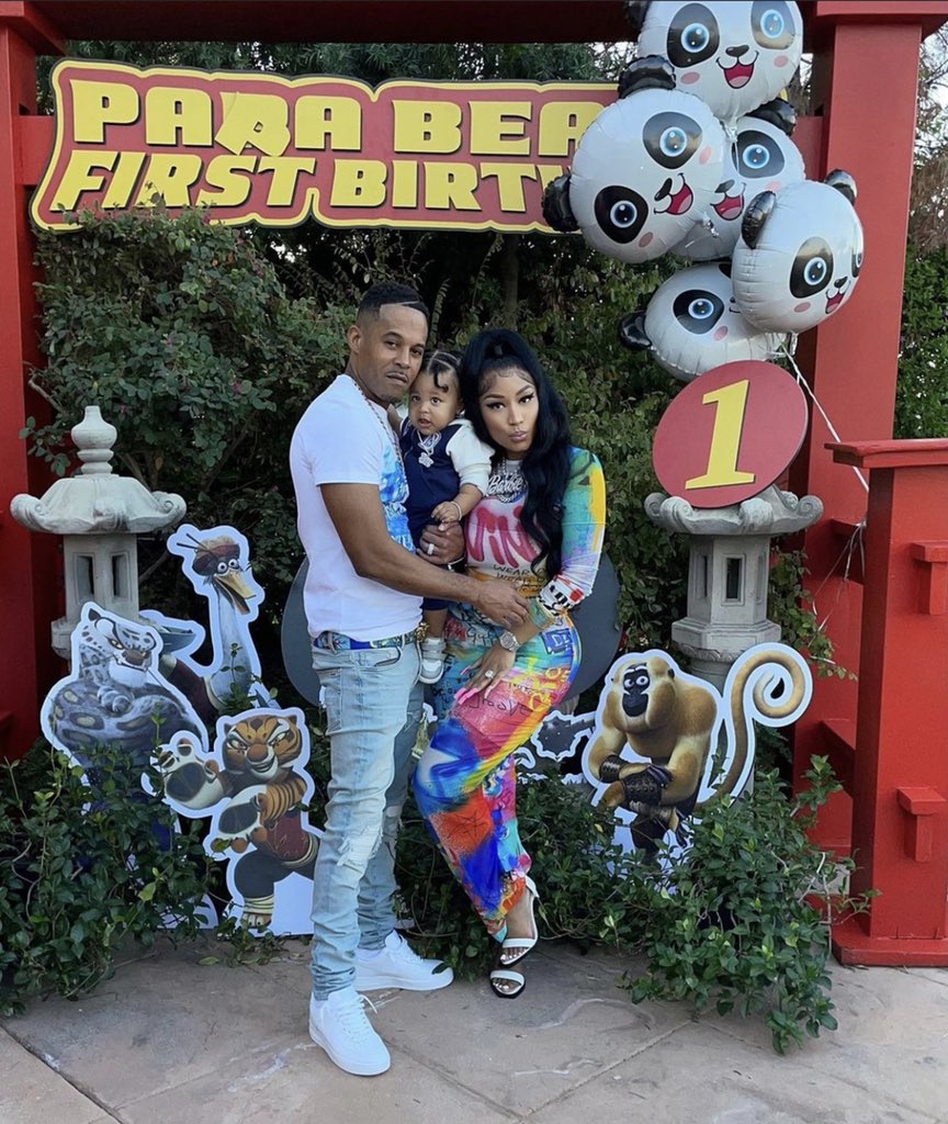 ShesFishy's tweet photo. Nicki Minaj shares pictures of Papa Bear at his first Birthday party 🥳 https://t.co/AYnbuSUnyc