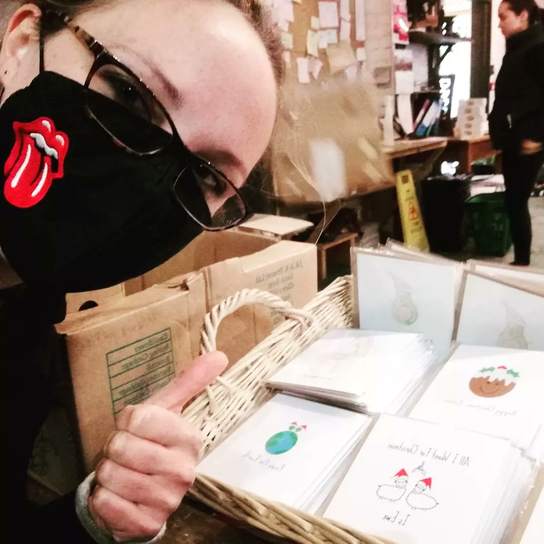 craftypipsqueak's tweet photo. Hooray my #quirky #sustainable #ChristmasCards are now available to buy from @Peterleyfarm (sorry, I know it's October!) In #compostable #CornStarch bags

#Prestwood #HighWycombe #GreatMissenden #Amersham #EcoConscious #JustACard #NakedCards https://t.co/rixezy3mQv