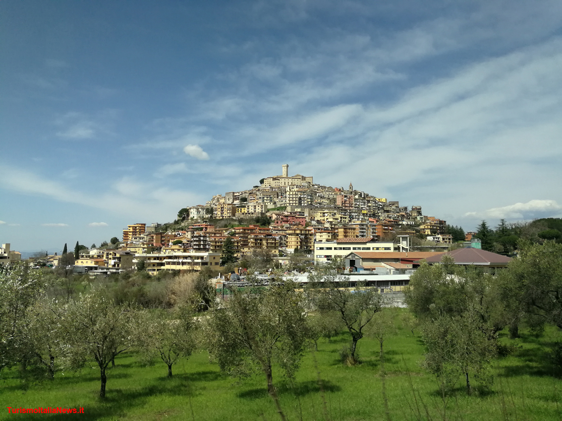 TurismoItaliaNw's tweet photo. Progetto Borghi, al via il Forum digitale per la rigenerazione dei paesi italiani patrocinato dal ministero della Cultura, il 6 e 7 ottobre
Leggi la notizia https://t.co/KOeXL5Onvp
#progettoborghi #borghi #forumdigitale #turismo #MIC #hostb2b @hostb2b https://t.co/y18aZ59nOu