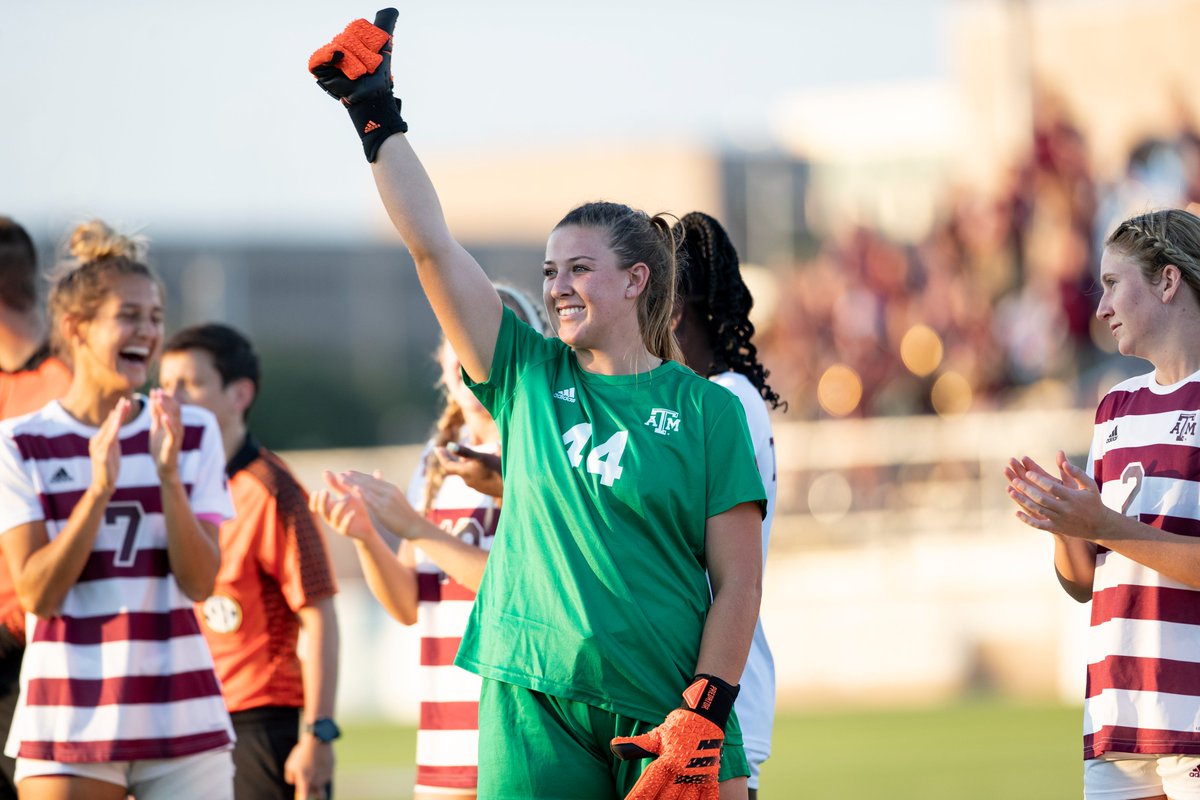 AggieSoccer's tweet photo. Tonight on the Aggie Soccer Hour with @CoachGSoccer &amp; @DavidEllis53, @Jordan_Burbank and @Russell12Ali will join us LIVE from @rudysbbq‼️

🕰️ -6:00 p.m.
📻 -local: 97.3 FM
🌎 -wide: https://t.co/iqjuR4C7Tu

#GigEm | 👍 https://t.co/TOMQKwvF3g