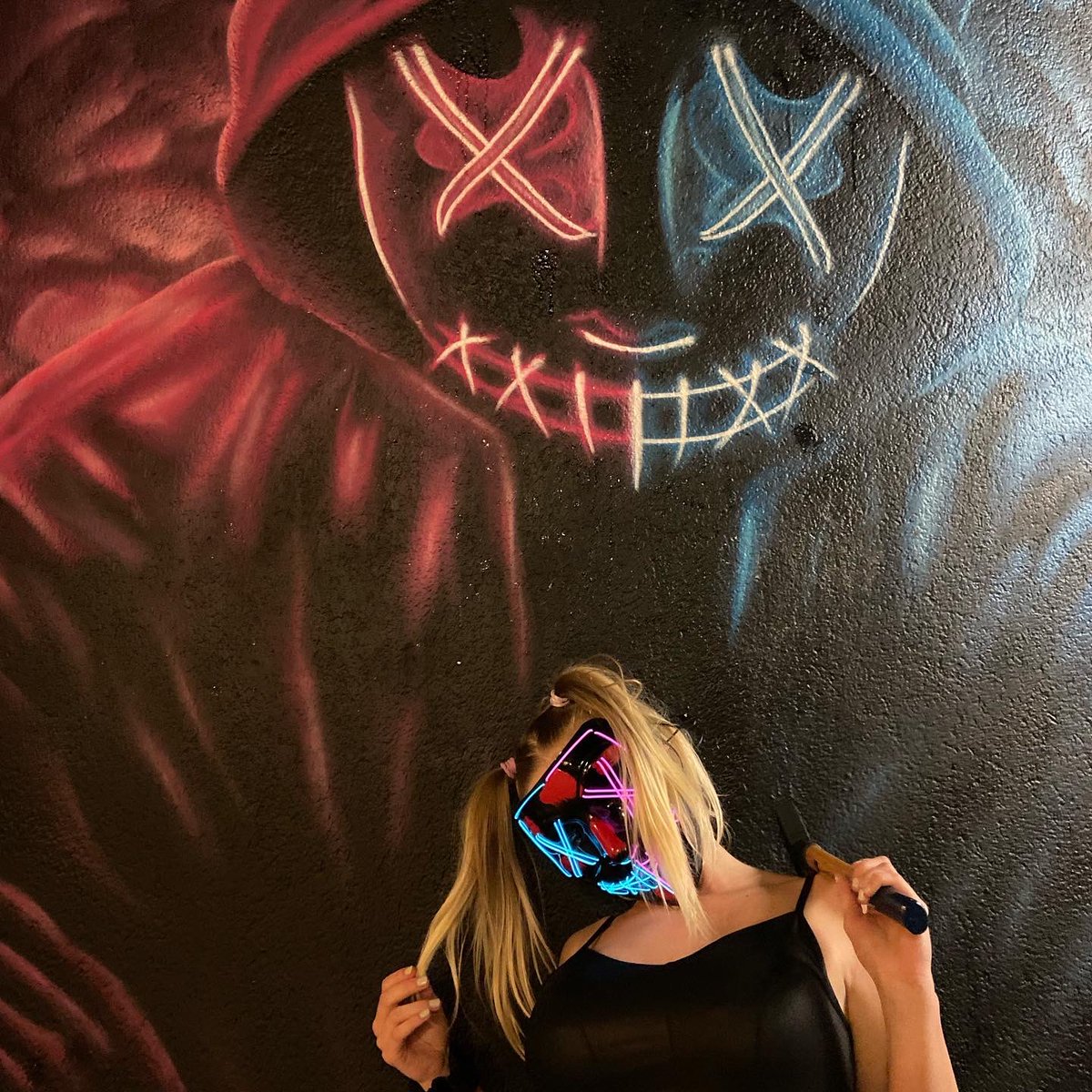 tinashehulk's tweet photo. The purge 🧟‍♀️ #missmaskgirl #twitch #purg #stream #fy #love #fashion #halloween #24hstream https://t.co/G7nUbTuXpO