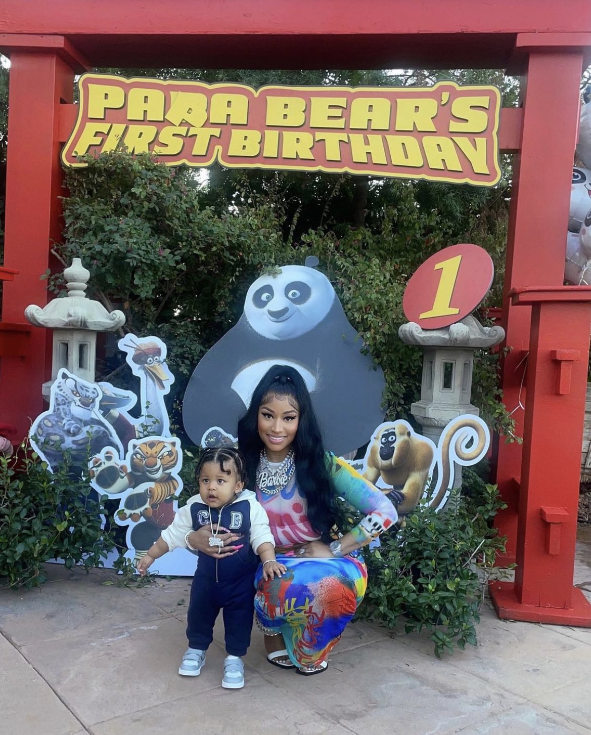 FA9e4CkWQAAYp7x?format=jpg&name=large Nicki Minaj Opens Up About Son ‘Papa Bear’ — The Baby Who Nearly Made Her Quit Music Forever