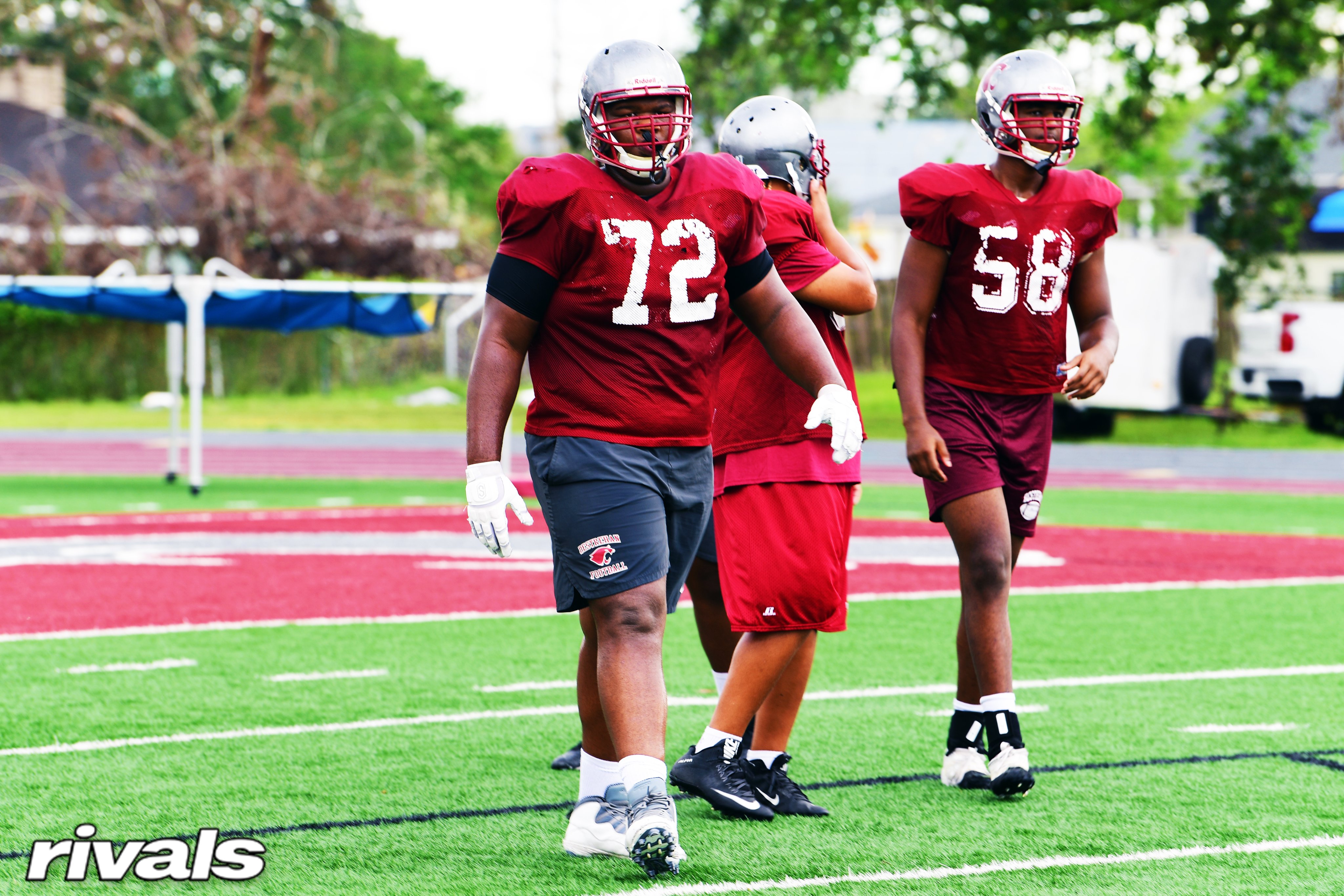 DESTREHAN HIGH SCHOOL FOOTBALL RECRUITING (DestrehanR) / Twitter