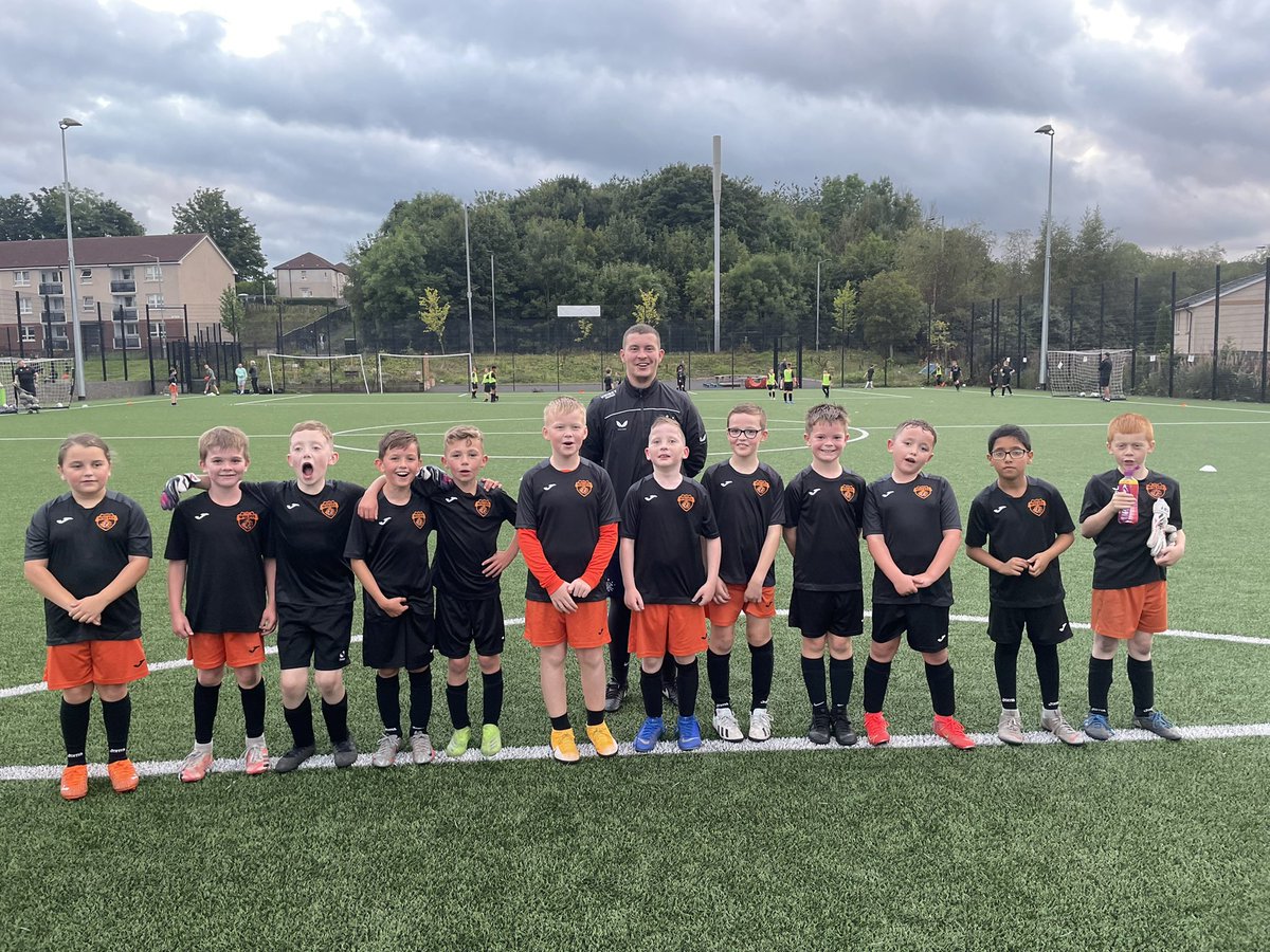 Whitacres Wolves 2012 tweet media