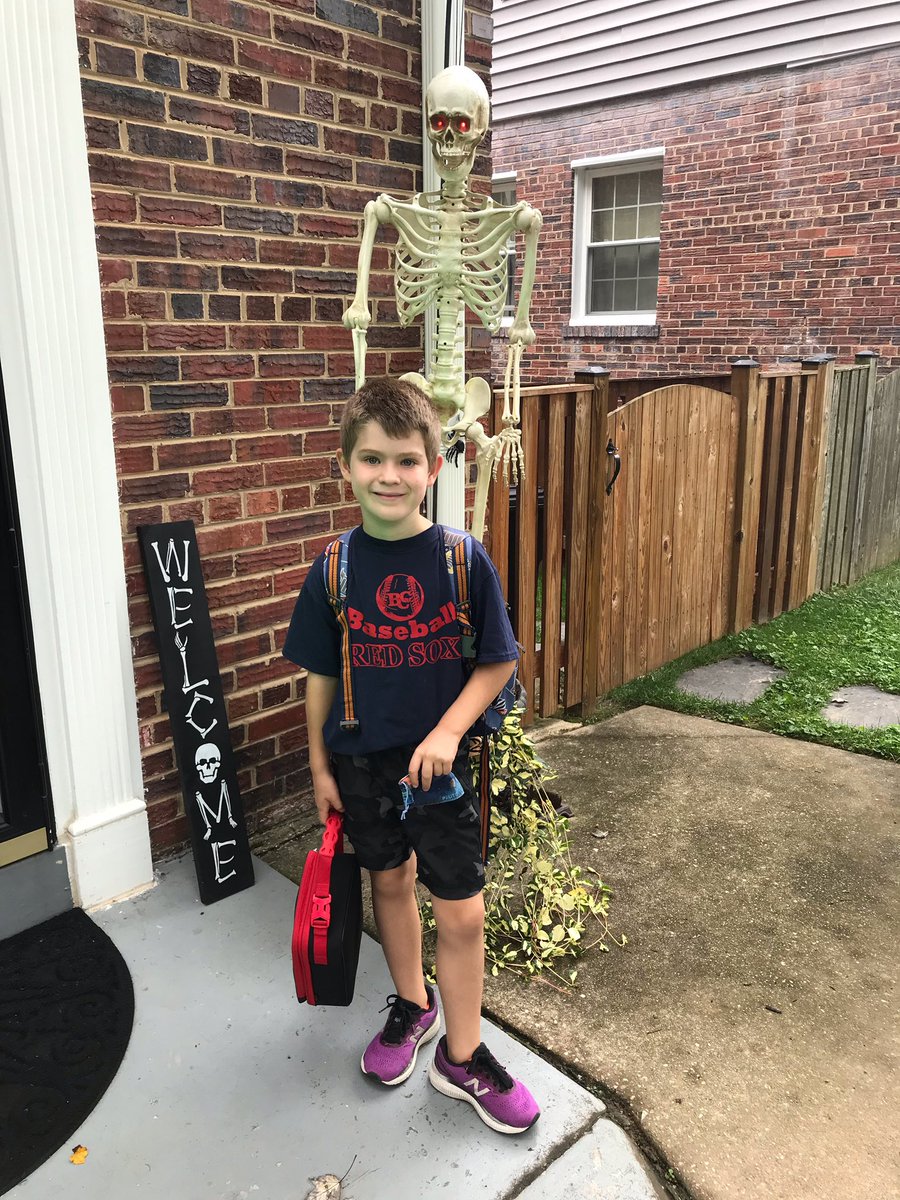 BCCBaseballMD's tweet photo. Off to school representing the American League Red Sox on BCC Spirit Day! #bccspiritday #bccbaseball #bccpride https://t.co/jJ5vt5Hwhk