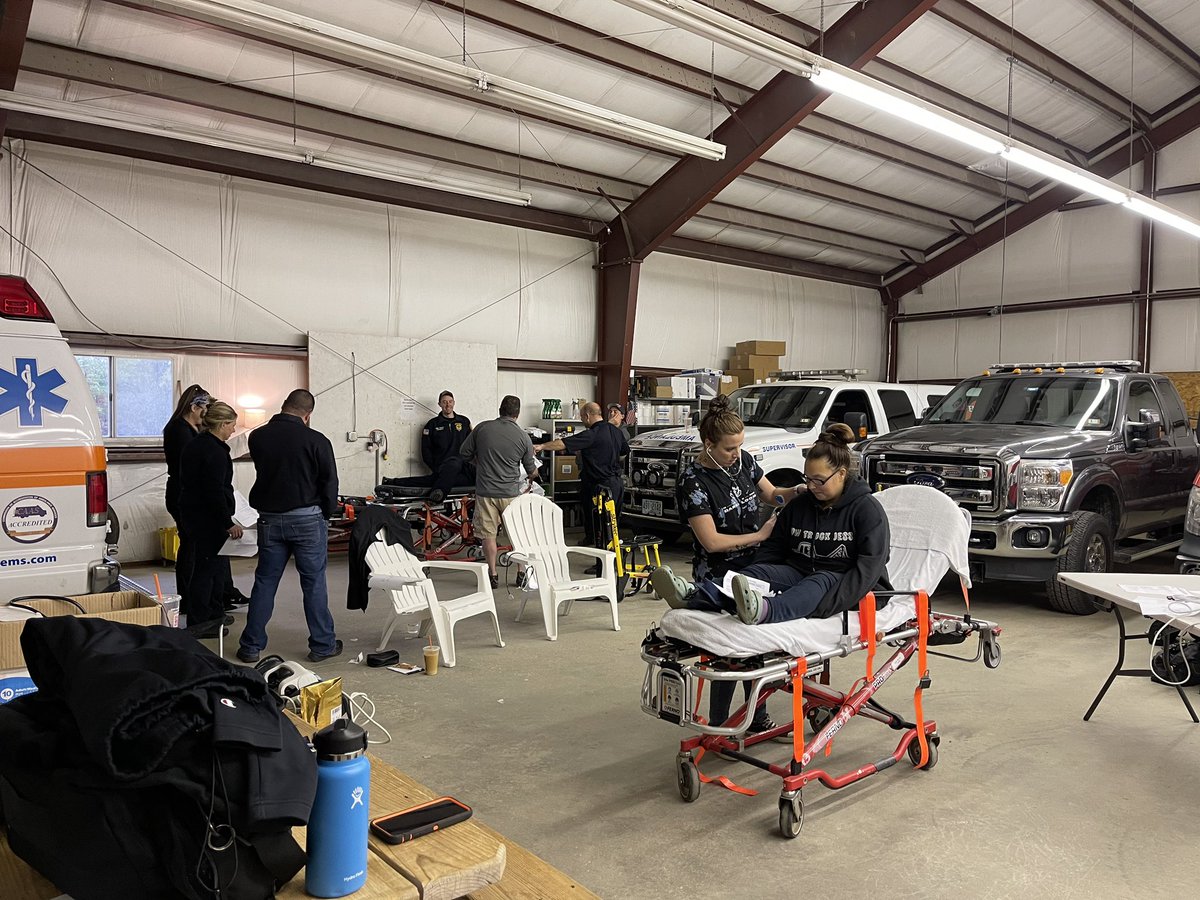 ActionAmbulance's tweet photo. Our EMT class on Sunday in New Hampshire ๐๐ป #FutureEMTs https://t.co/3bRYkTOMOQ
