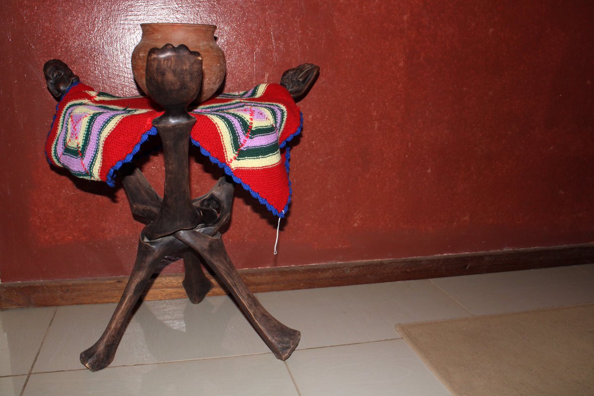 UofGknitting's tweet photo. From Iceland to the warmer climes of Africa where we will hear about the culture of knitting in Botswana 
Join our event at:
https://t.co/anczuLz9SK… #handmade #textile_design #knit_history #universityofglasgow #knit #knitting #hand_knitting #textile_history #botswana https://t.co/ZljMw8MIOS
