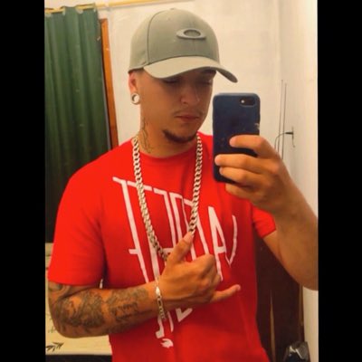 DRafael_k's tweet photo. #NovaFotoDoPerfil https://t.co/VtHjREcu84