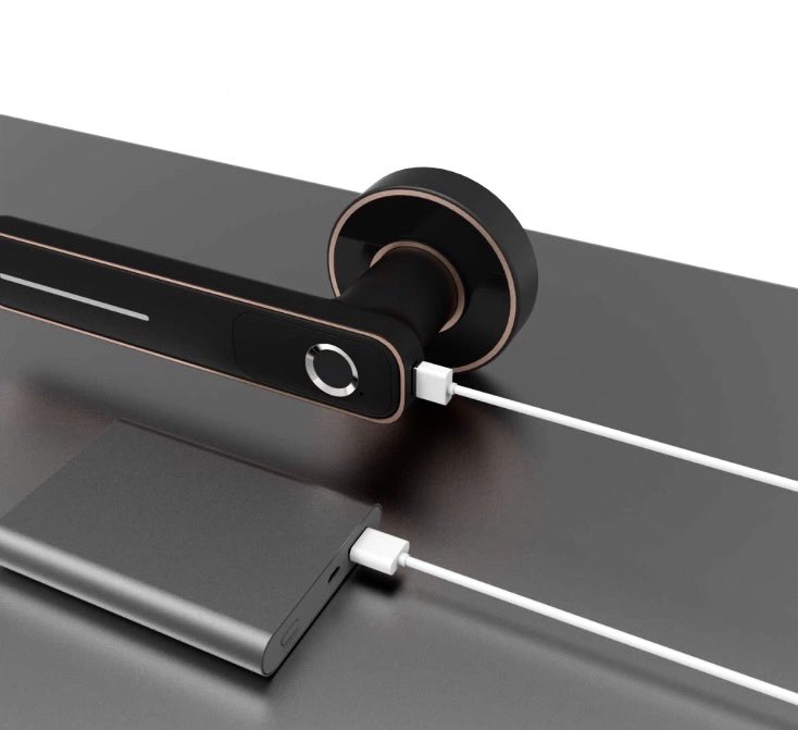 GeekSmart2021's tweet photo. Sliver🤍or Black🖤? #Lock L-B201
Rechargeable - Charge via the USB port to unlock your smart door when it’s out of battery power.
#geeksmartlock #geeksmart #lock #smartlock #smarthome #homeappliances #electronics https://t.co/Z3AozRCTpN