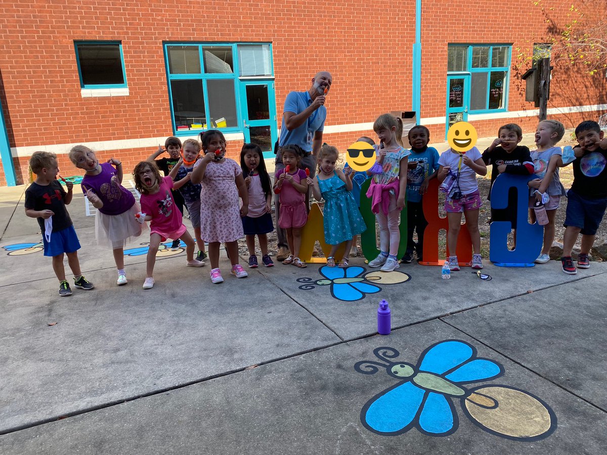 Popsicle day is what we earned for filling our firefly jar! Even <a href="/GregHackmann/">Greg Hackmann</a> joined us for our celebration! <a href="/BESFirefly/">Ballentine Elementary</a>