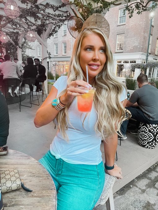 APEROL SPRITZ OR GTFO @AperolUSA https://t.co/Q6SdtbsGVi<a class="tags" target="_blank" title="On Twitter" href="/?out=eyJ0eXAiOiJKV1QiLCJhbGciOiJIUzUxMiJ9.eyJpYXQiOjE3MjExMjA4NzksImlzcyI6InR3cG9ybnN0YXJzLmNvbSIsIm5iZiI6MTcyMTEyMDg3OSwiZXhwIjoxNzUyNjU2ODc5LCJyZWRpcmVjdF91cmwiOiJodHRwczovL3R3aXR0ZXIuY29tL0FwZXJvbFVTQSJ9.gQVexahf_BfIqeVeWA2ofaEpTfBdHjvL5XQbBlRf47HdmMC0oUft07EboPeVtj5fQ8bfZ8ZkpaWUZyNh4XcRig">@AperolUSA</a><a href="/tag/boobs"class="tags"><span>#boobs</span></a>