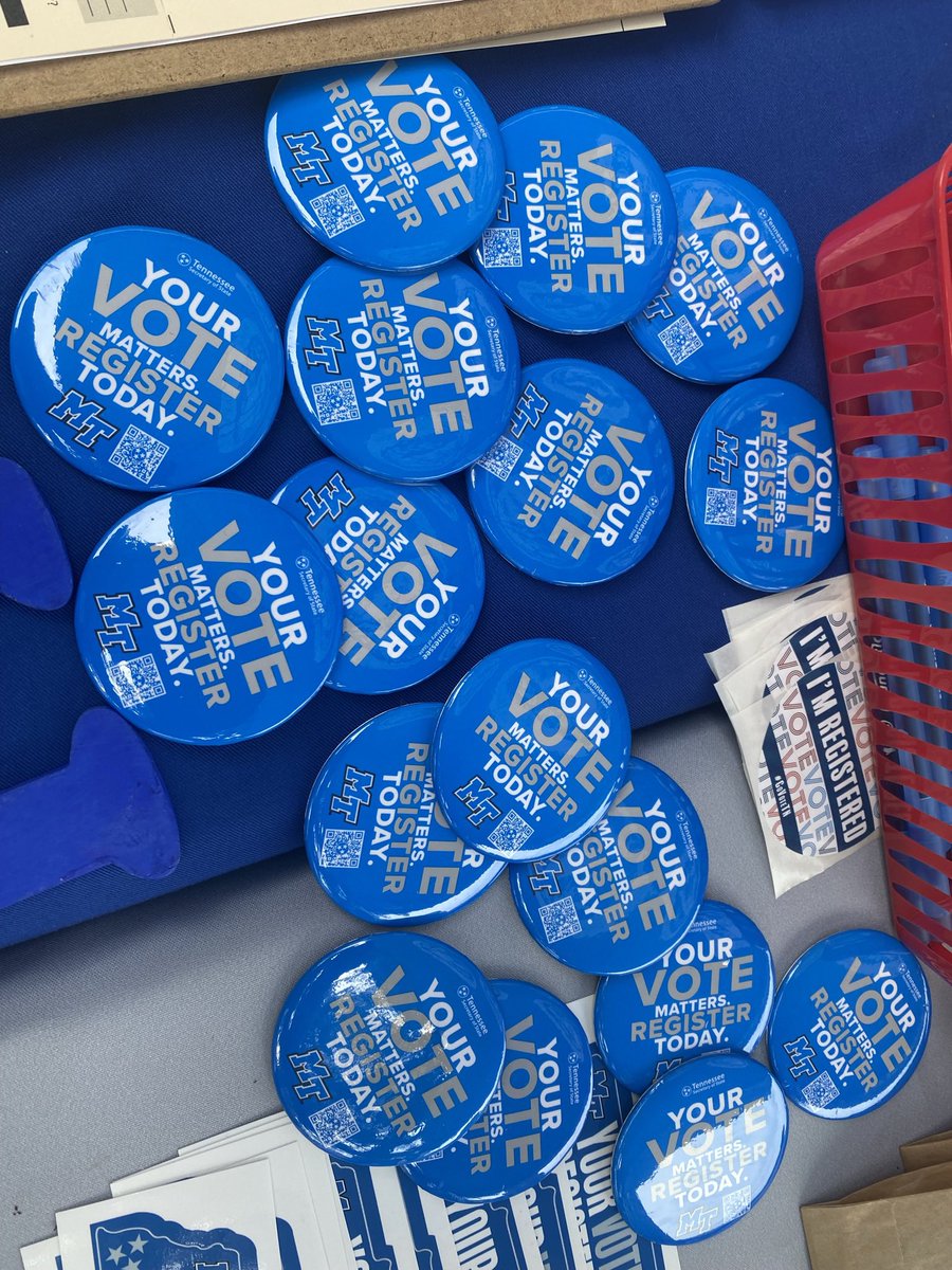 MTSU's tweet image. ICYMI: @sectrehargett &amp;amp; @jalanfarley joined @MTSUSGA President Cooper and student volunteers for a campus voter registration drive in Walnut Grove before Saturday’s football game! #trueblue #tnvoterregistrationtailgate
