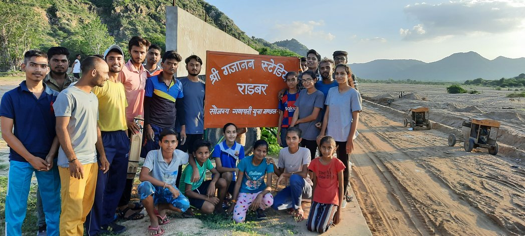 uRadbar's tweet photo. जीत कर दिखाओ उनको
जो तुम्हारे हारने का इन्जार कर रहे हैं
#Radbar https://t.co/nSKoN2rR8H