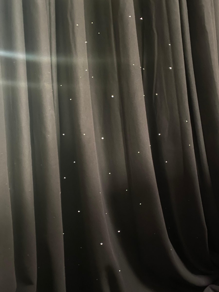 ParamountAurora's tweet photo. What the audience will see with our starry night backdrop vs. what our technicians see behind it as they build it.
This piece uses just under 6 miles of fiber optic line with the thickness of fishing line. βπ#ParamountCinderella #BuiltInAurora #BehindTheScenes https://t.co/OhcHiUCSPp