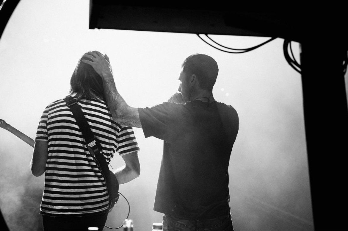 maroon5's tweet photo. Happy Birthday @jamesbvalentine, we love you! ⚡️💫 https://t.co/fCqfaFT0uf