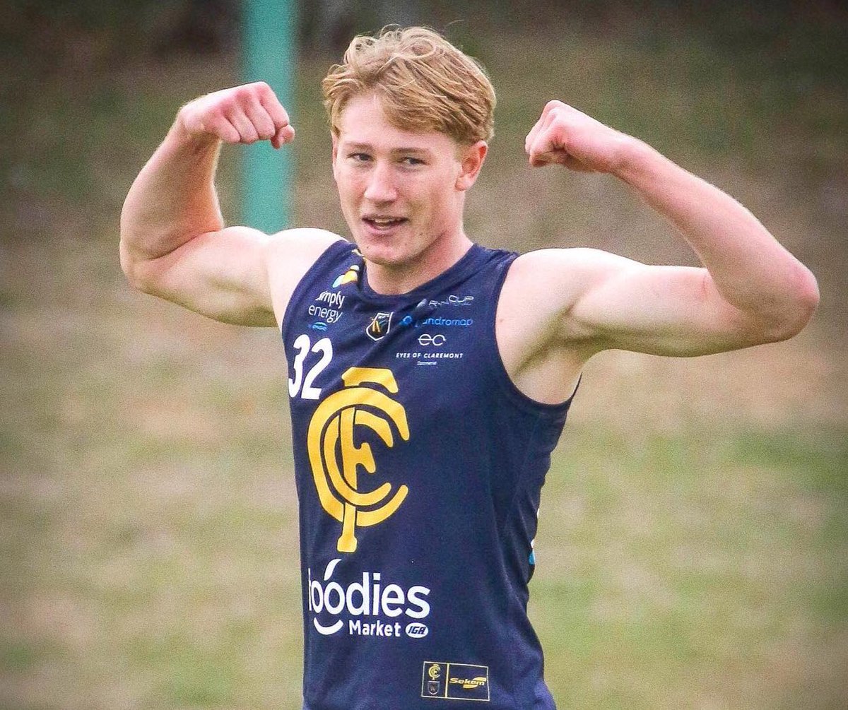 Ready1976's tweet photo. @freodockers #justsaying
#prioritynumberone https://t.co/wugE6Fnivf