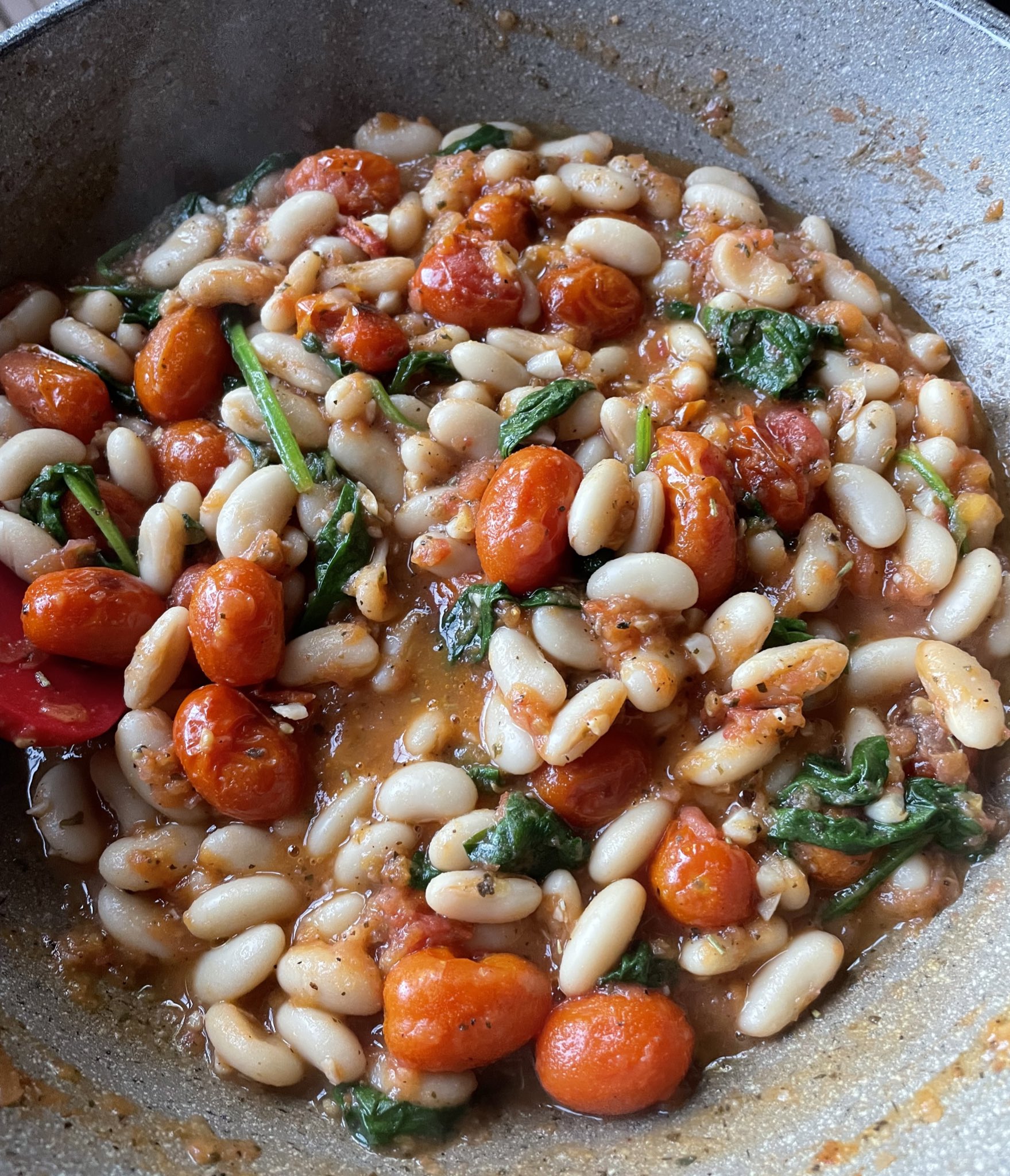 Joey Lee 휘정 on Twitter "Margherita pizza beans🍅 on italian toast *chef’s kiss* spending my off