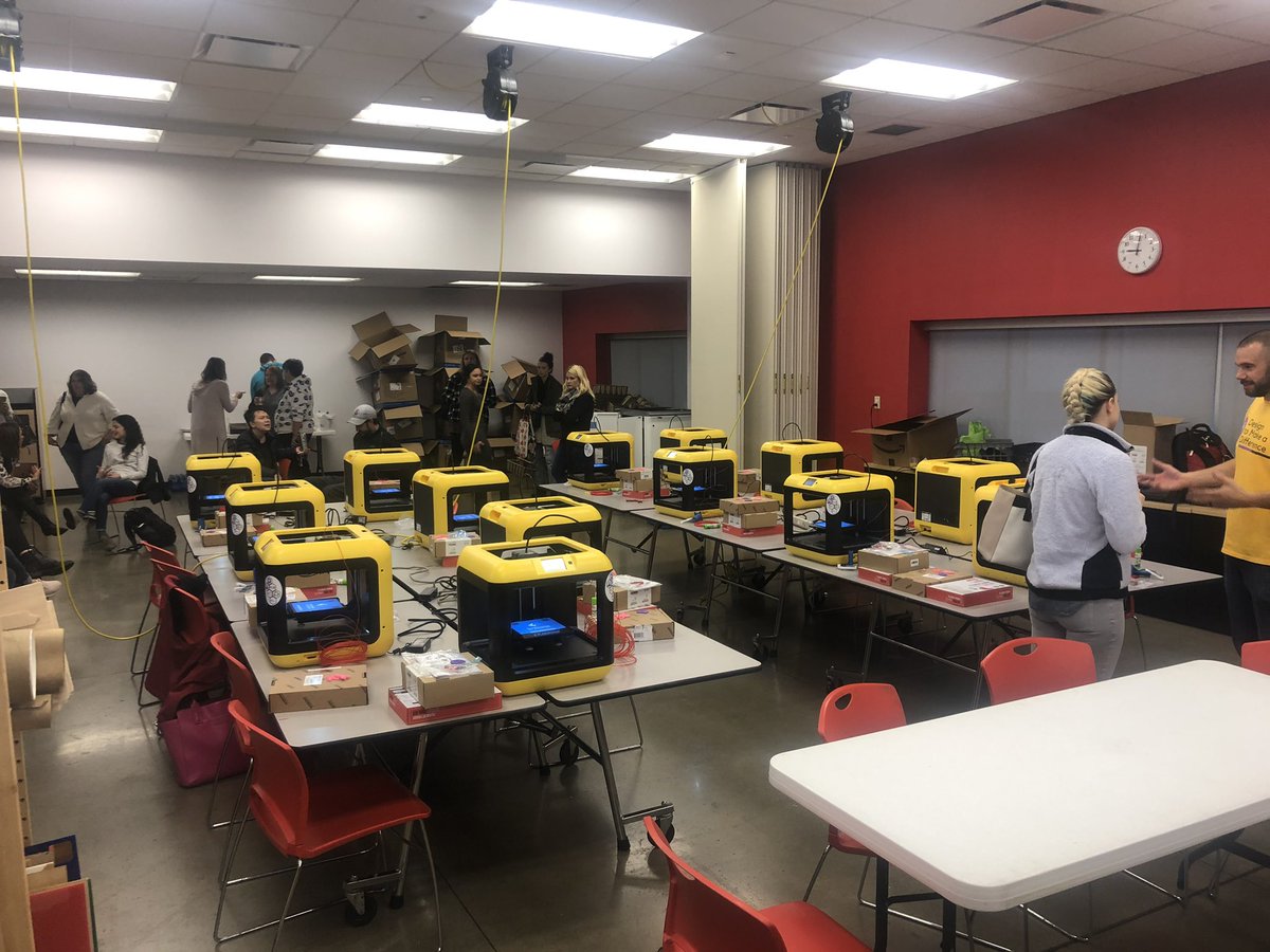dpiemme's tweet photo. Thank you to all the educators and students that make @DesignToMake so impactful! https://t.co/yOAwq6kMjU