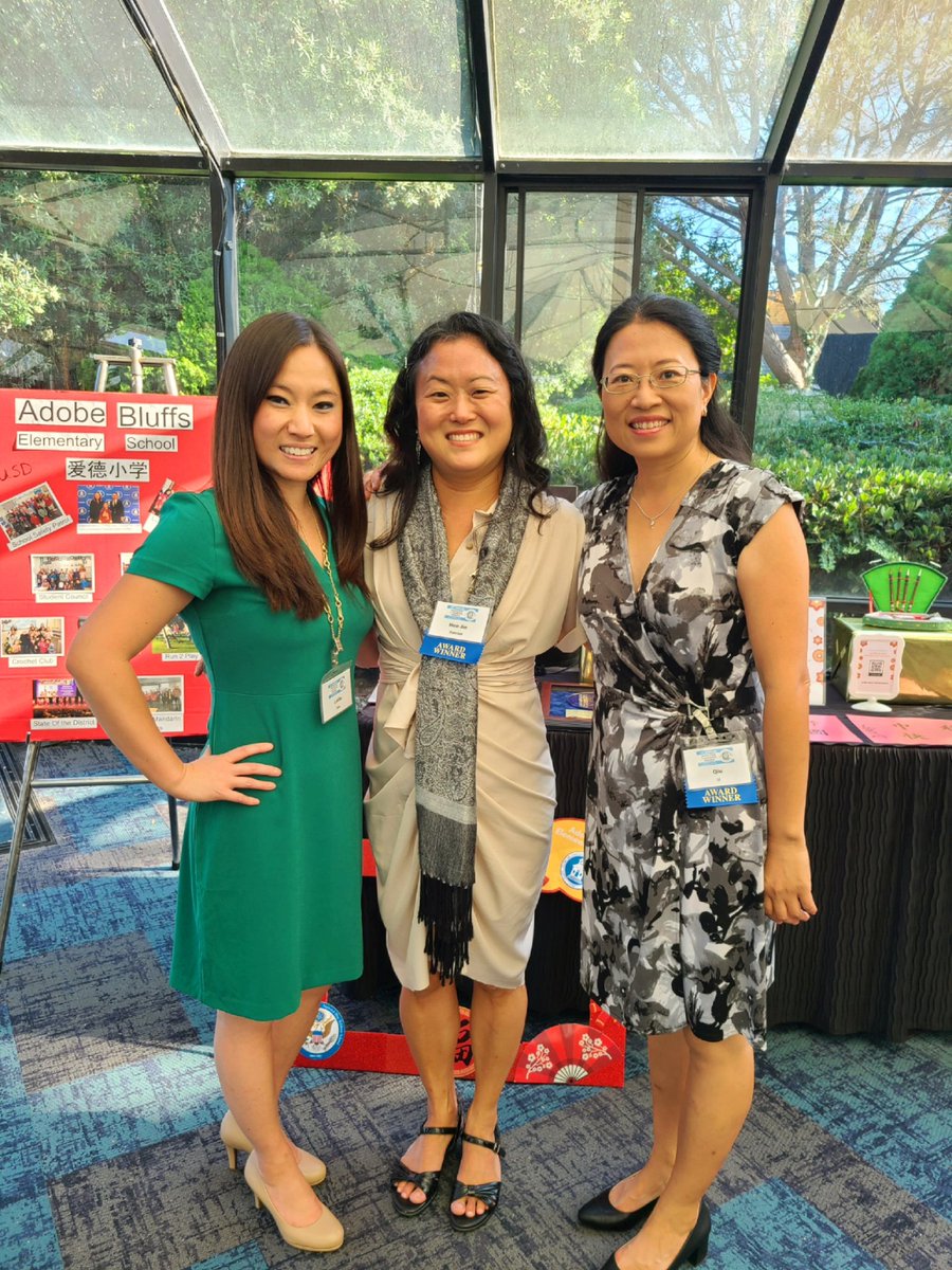 At the <a href="/cffsd/">Classroom of Future</a> 18th Annual Innovation in Education Awards. Adobe Bluffs Elementary School bringing Mandarin programs into the spotlight!  #mandarinimmersion #duallanguage